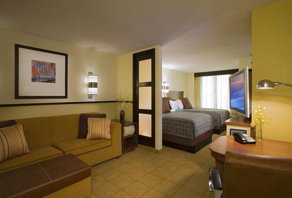 Hyatt Place Birmingham/Hoover Δωμάτιο φωτογραφία